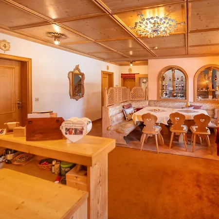 Haus Alpenlicht Apartament