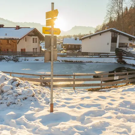 Haus Alpenlicht Apartament *
