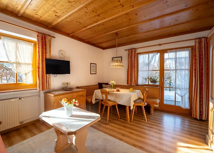 Haus Alpenlicht Apartamento Reit im Winkl