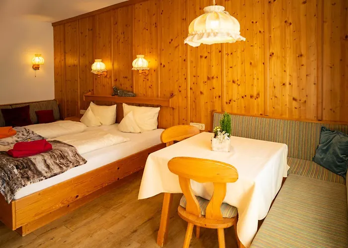 Haus Alpenlicht Apartamento *