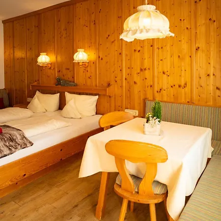 Haus Alpenlicht Апартаменты *